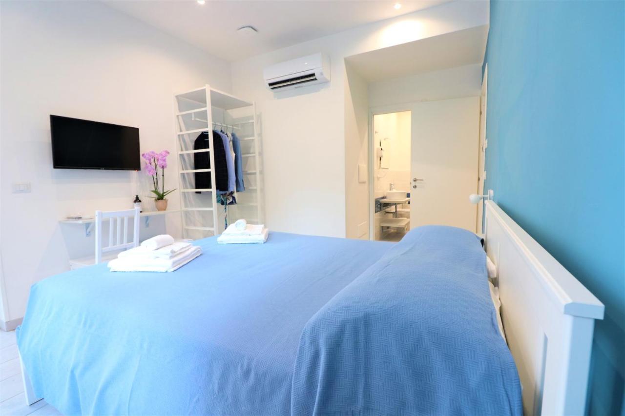 Отель Bed&Blue Сорренто Экстерьер фото